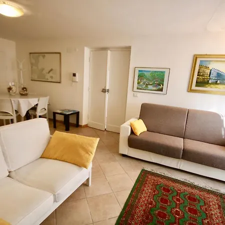 Relaxing And Comforting Сasa de vacaciones